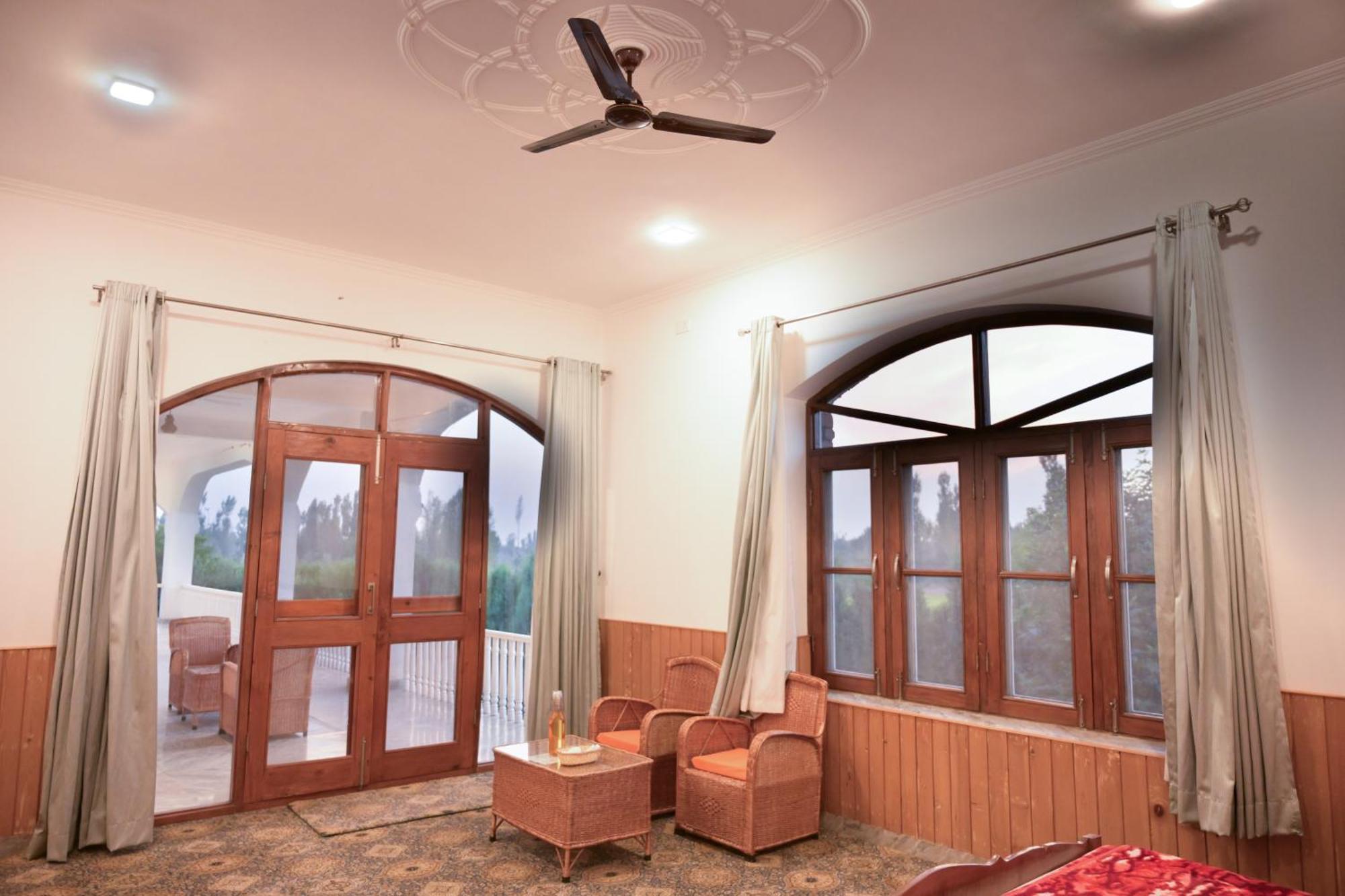 The Country Hills Villa Srīnagar エクステリア 写真